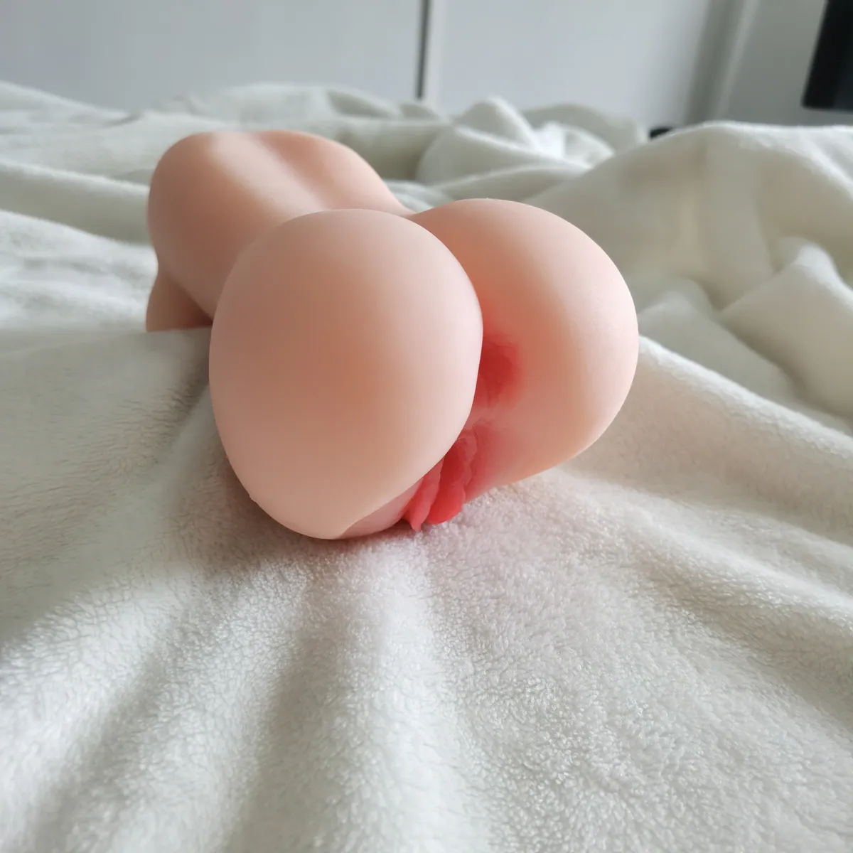Enchantress Pocket Doll — 730 g